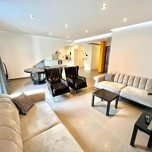 https://luxury-apartments.brusselshotelsbook.com